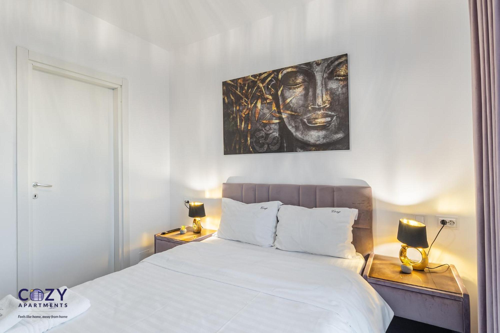 Luxury Residences & Suites In Central Brasov At Coresi Mall Esterno foto